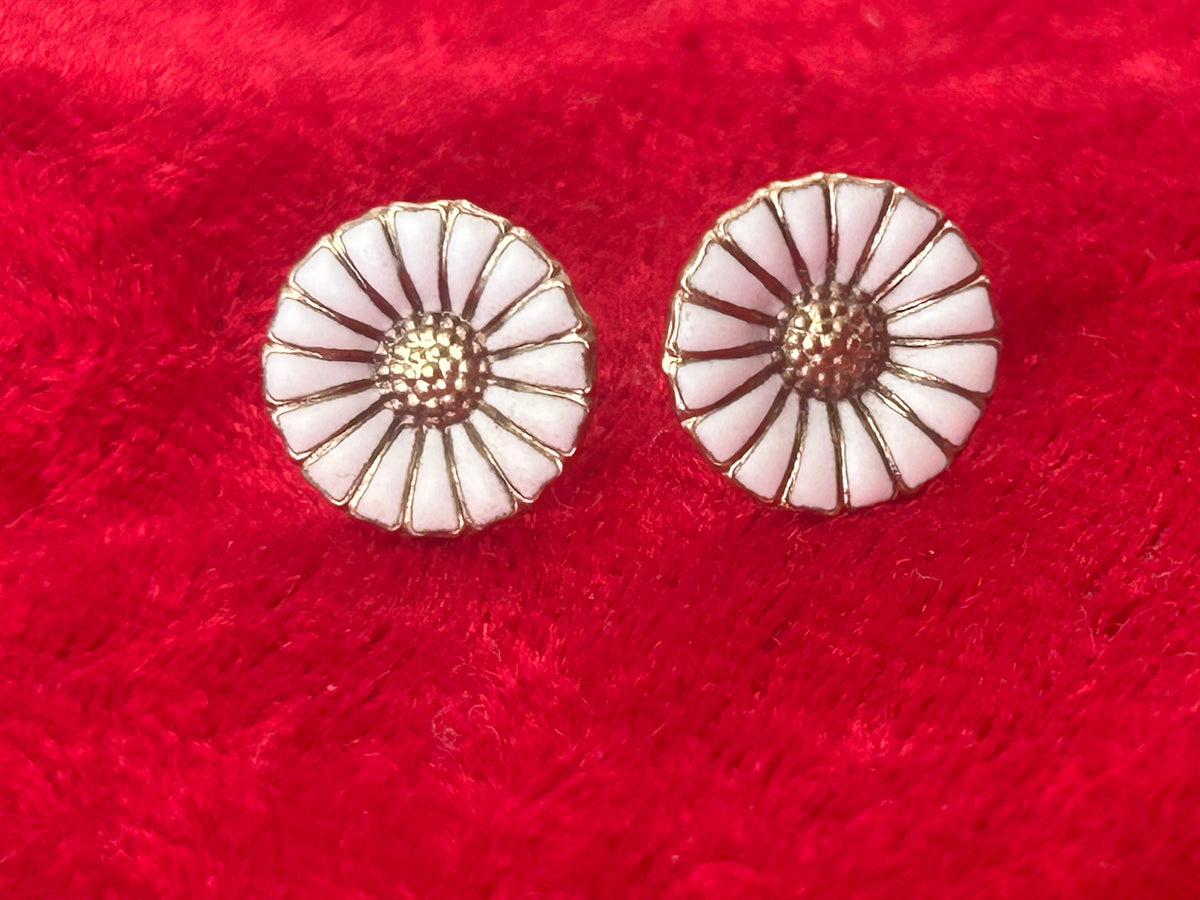 Georg Jensen Daisy ørestikker Ø11 mm – hvid emalje – original æske - billede 6