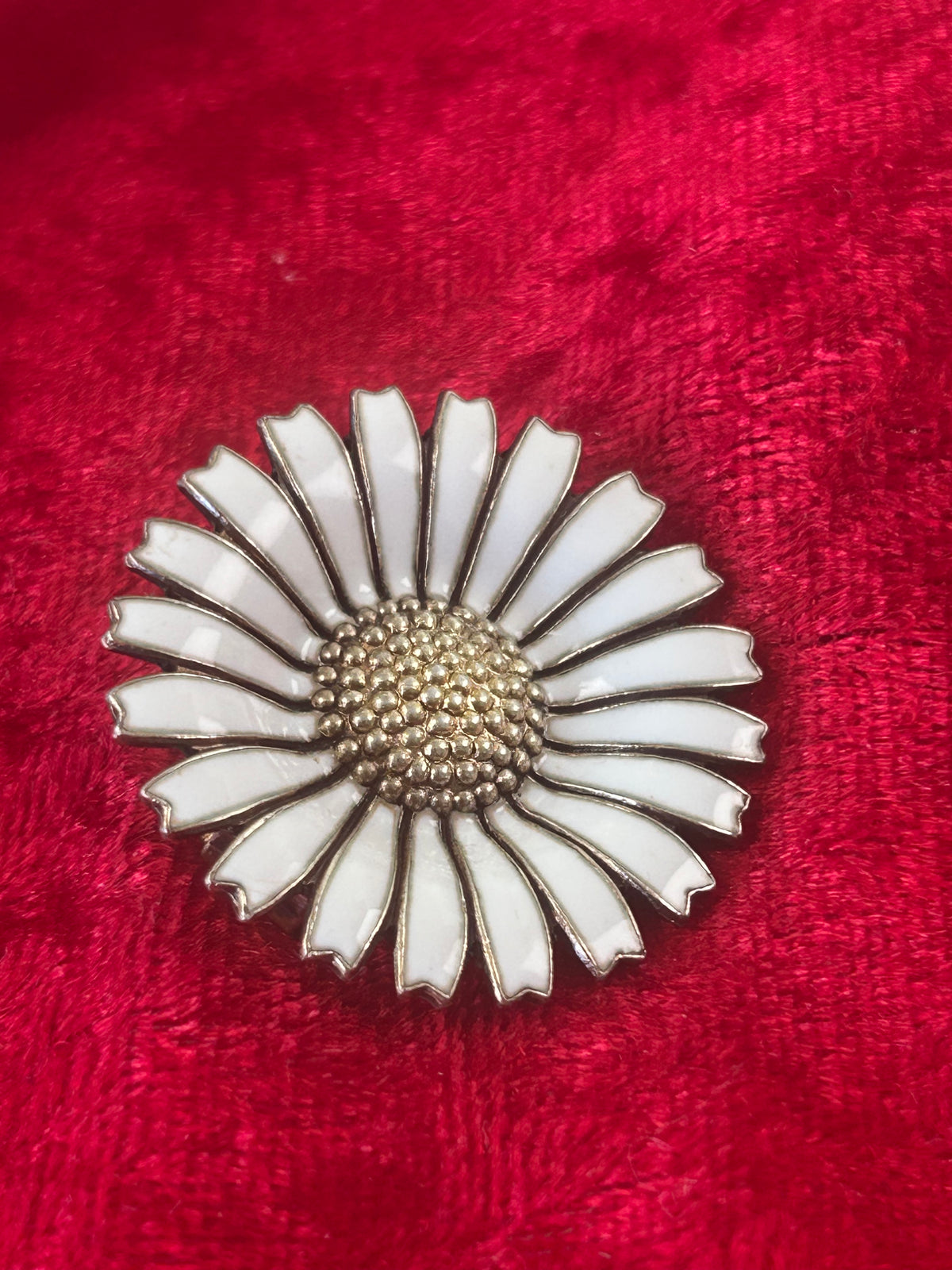 Anton Michelsen Daisy/Marguerit broche Ø33 mm – hvid emalje – 925 sterling sølv - billede 1