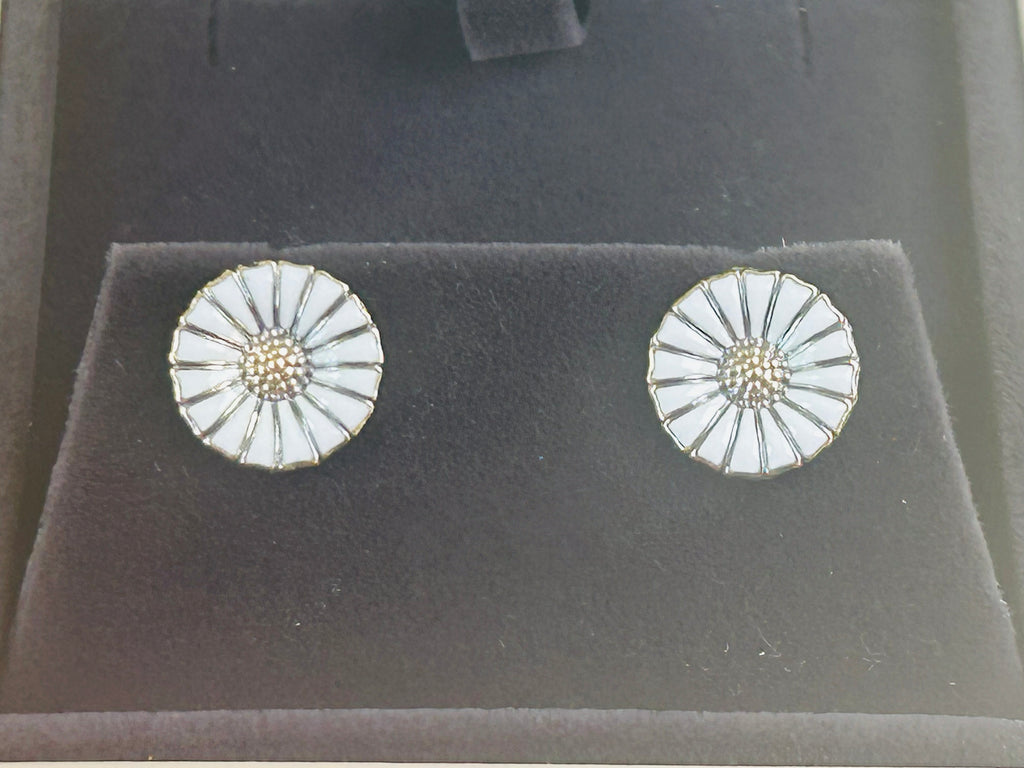 Georg Jensen Daisy ørestikker Ø11 mm – forgyldt 925S sølv og hvid emalje - billede 2