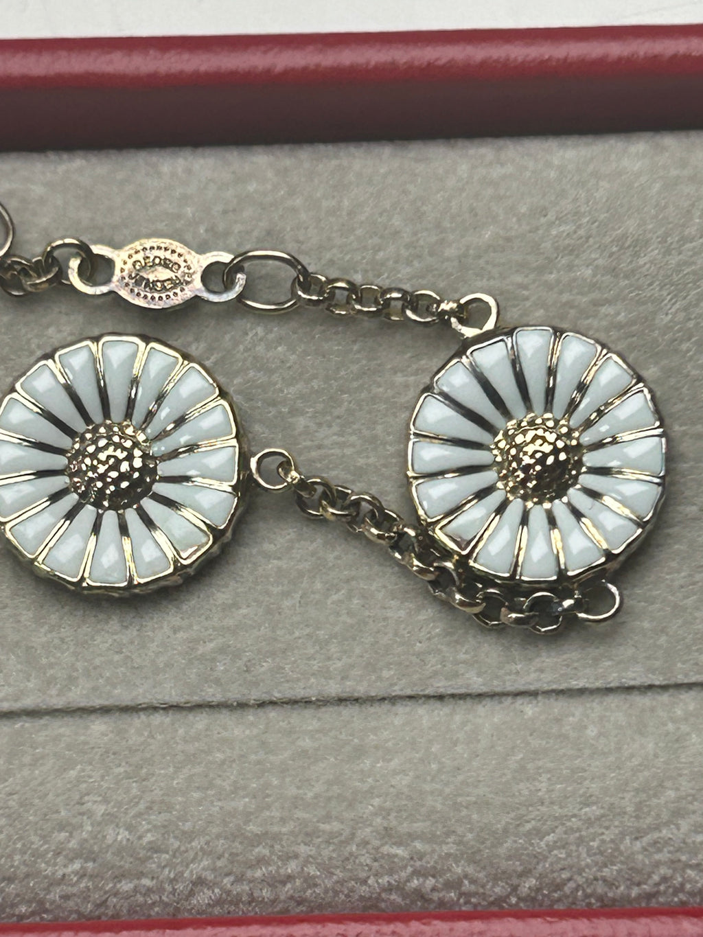 Georg Jensen Daisy armbånd med 5 margueritter Ø11 mm – 925S sølv og hvid emalje - billede 4
