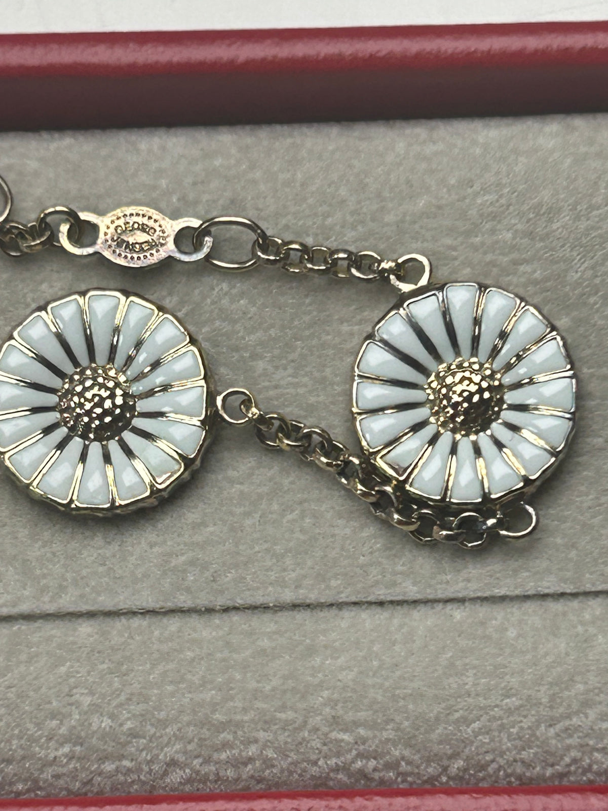 Georg Jensen Daisy armbånd med 5 margueritter Ø11 mm – 925S sølv og hvid emalje - billede 4
