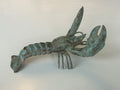 Patineret bronzeskulptur af hummer – levende grøn/blå irring og markante kløer – 20 cm - billede 1