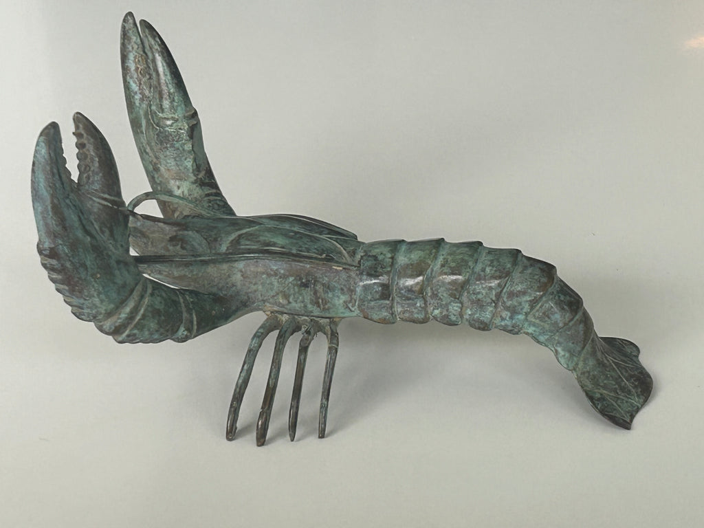 Patineret bronzeskulptur af hummer – levende grøn/blå irring og markante kløer – 20 cm - billede 4