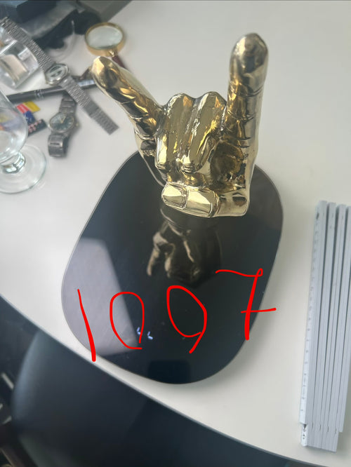 Bronzeskulptur af rockhånd – håndtegn – 23 cm