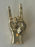 Bronzeskulptur af rockhånd – håndtegn – 23 cm
