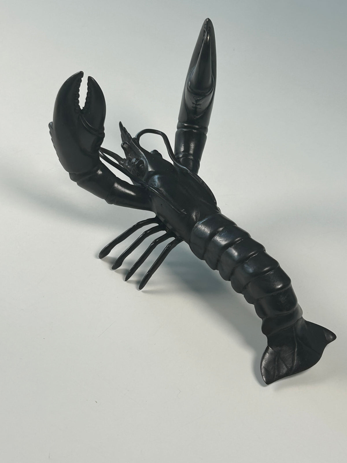 Massiv bronzeskulptur af hummer – mørk patina og markante kløer – 21 cm - billede 18