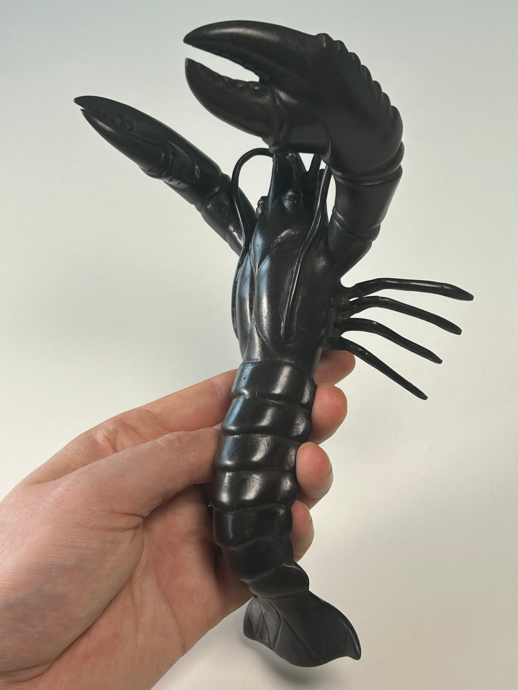 Massiv bronzeskulptur af hummer – mørk patina og markante kløer – 21 cm - billede 20