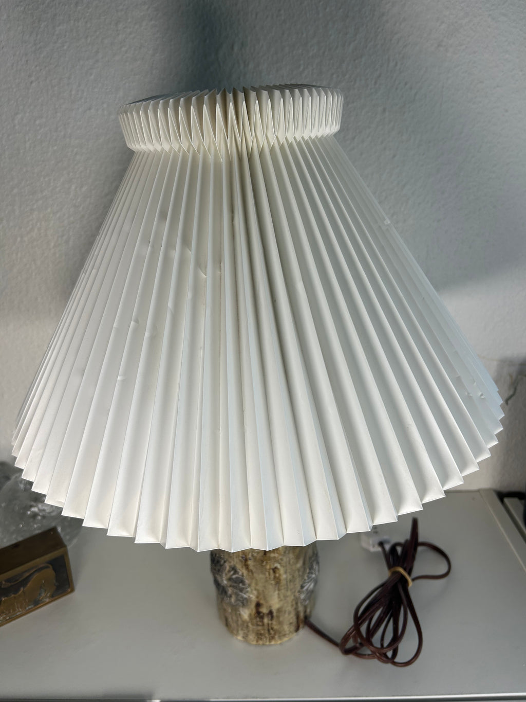Vintage stentøjsbordlampe med LE KLINT 1/23 skærm og stativ – 47,5 cm - billede 12