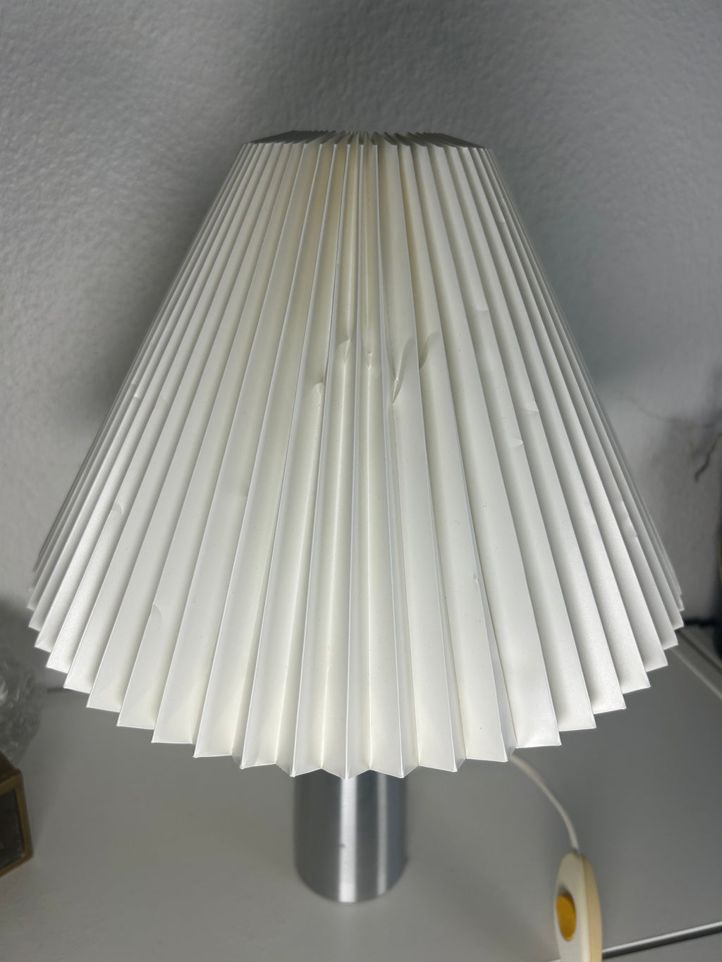 LE KLINT 376 bordlampe med børstet metalfod og LE KLINT 2/20 skærm – 39 cm - billede 13
