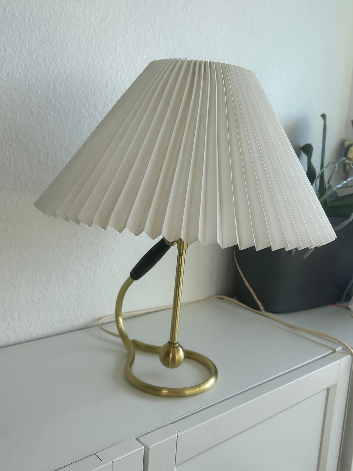 LE KLINT 306 Kip-lampe i messing med LE KLINT 1/21 skærm – 40 cm - billede 3