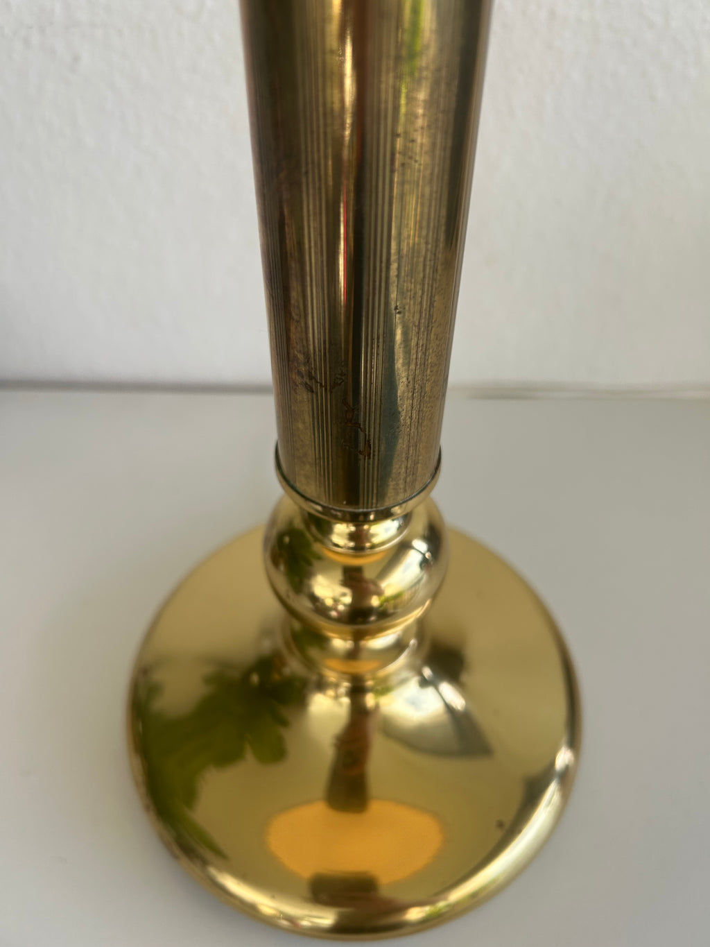 Vintage messingbordlampe med IKEA MYRHULT plisseret skærm – 64,5 cm - billede 2