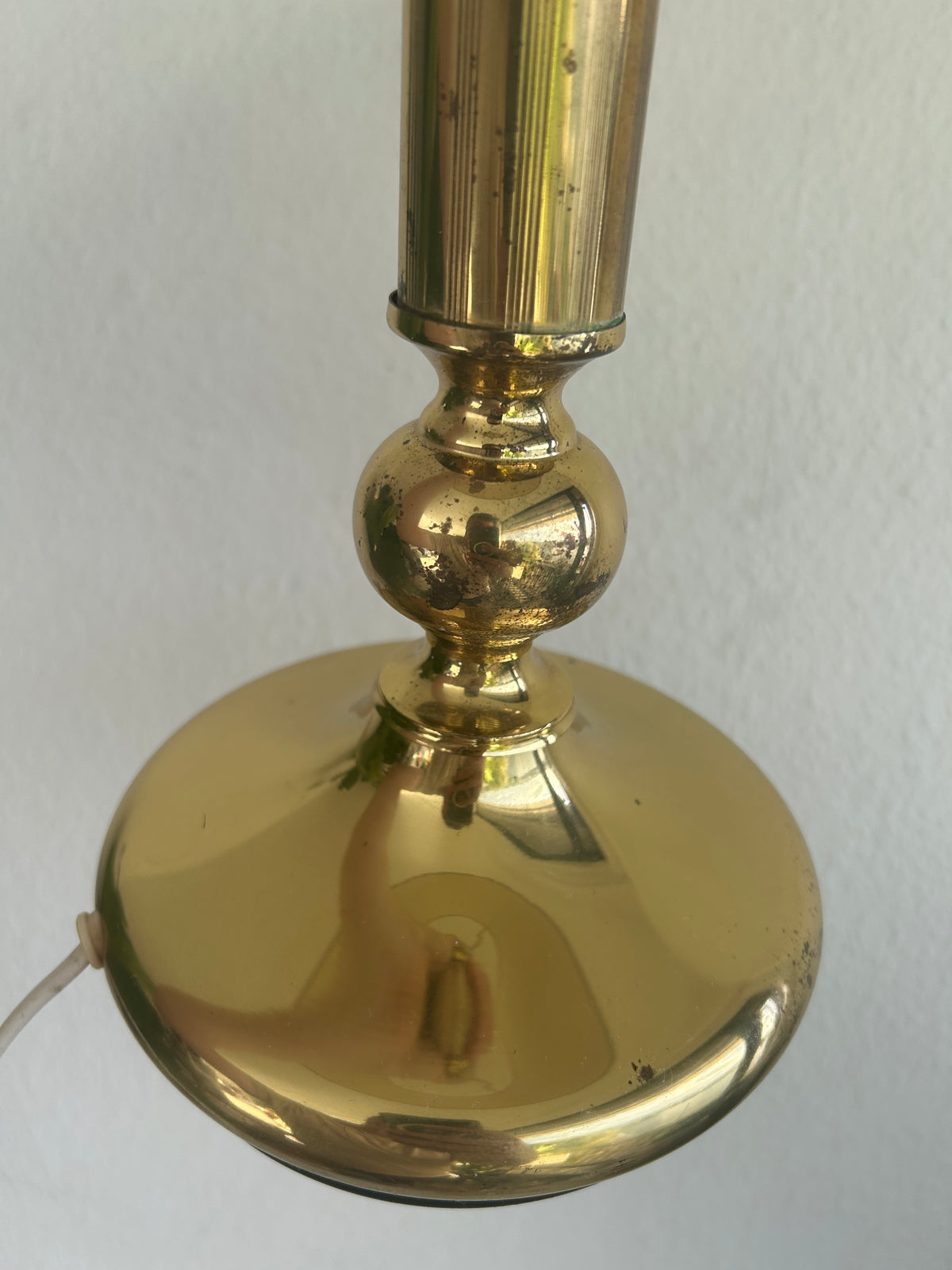 Vintage messingbordlampe med IKEA MYRHULT plisseret skærm – 64,5 cm - billede 10