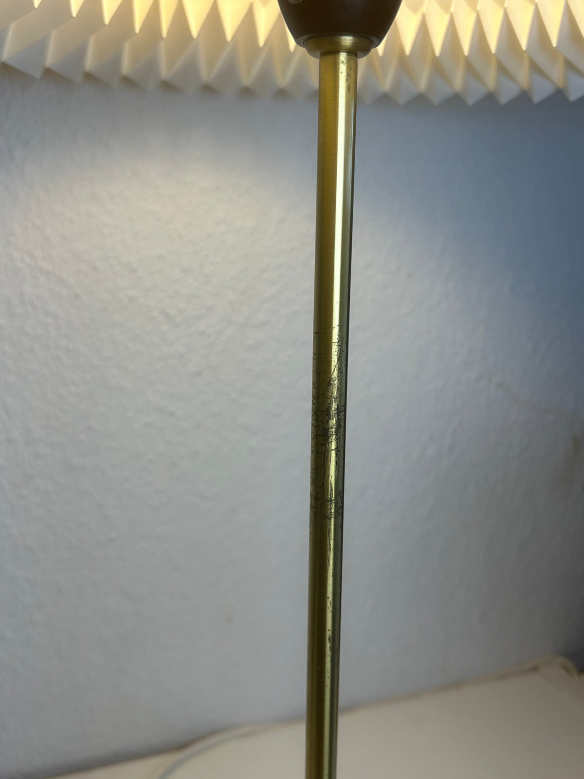LE KLINT 307 bordlampe i messing med LE KLINT 6/21 skærm – 58 cm - billede 10