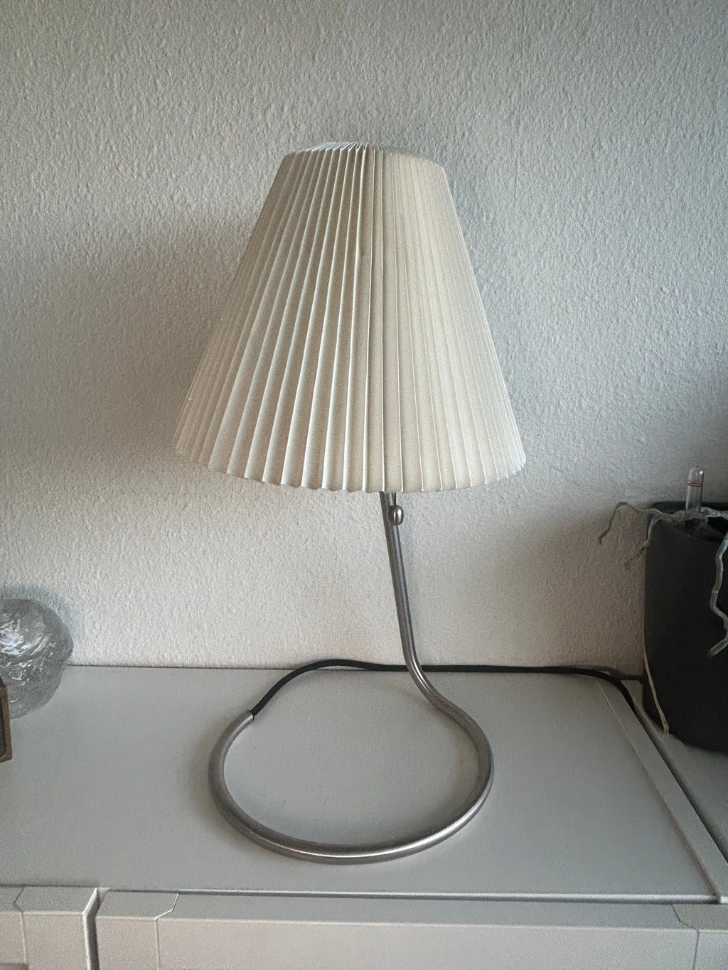 Piet Hein bordlampe i stål med LE KLINT 2/21 skærm – 46 cm - billede 9