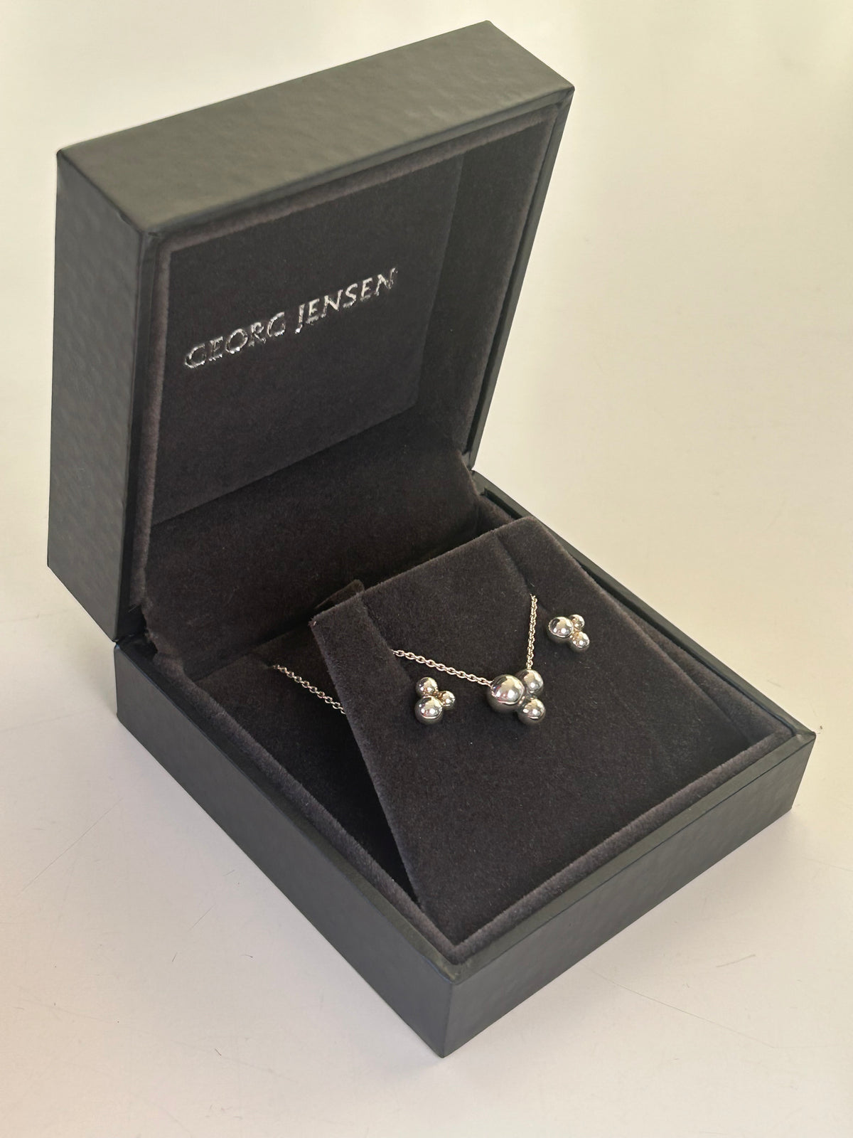 Georg Jensen Moonlight Grapes sæt – halskæde &amp; ørestikker – 925 sterlingsølv