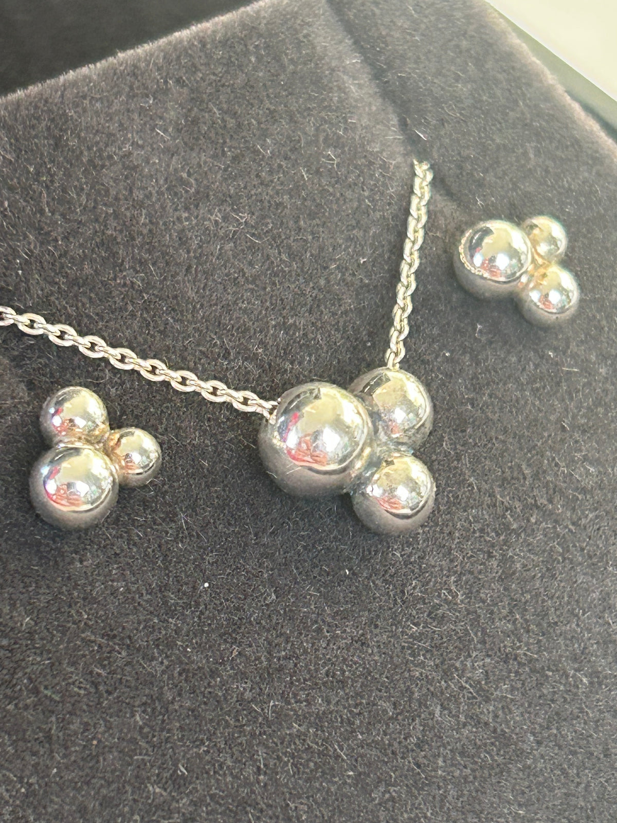 Georg Jensen Moonlight Grapes sæt – halskæde &amp; ørestikker – 925 sterlingsølv