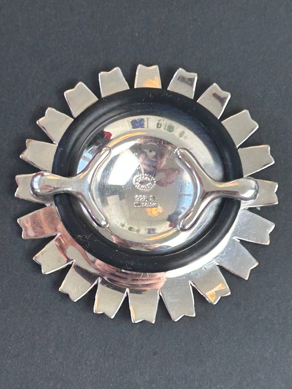 Georg Jensen Daisy hårelastik – 925S sterlingsølv &amp; sort emalje – Ø 43 mm – original æske