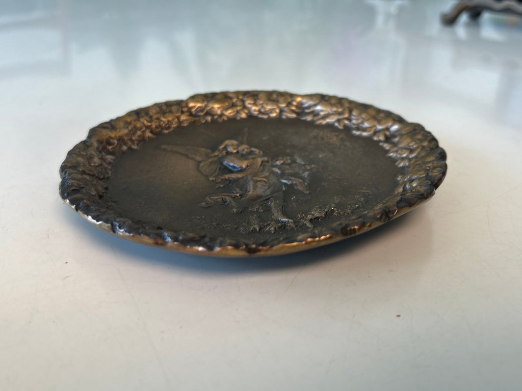 Vintage bronze vægrelief – fe med børn og blomsterbort – Ø15 cm - billede 6