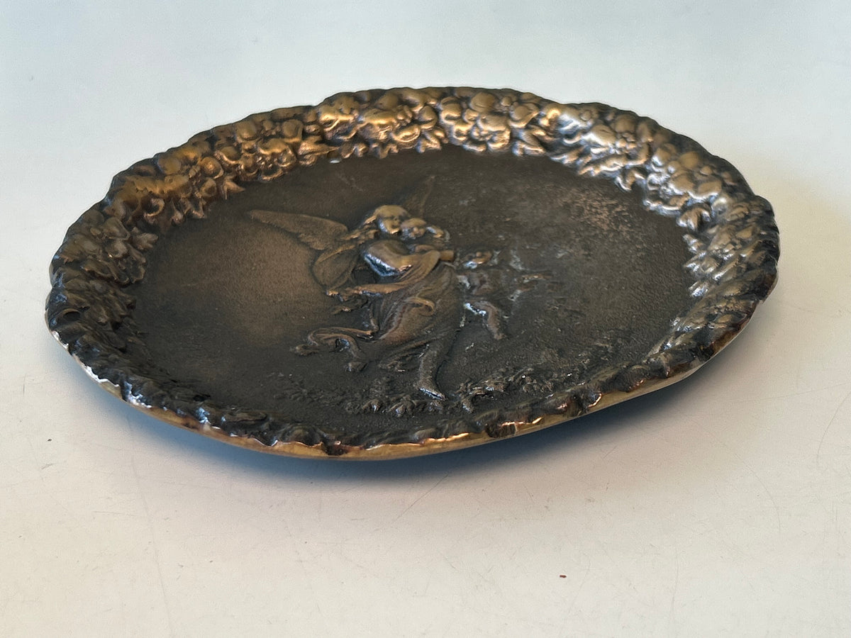 Vintage bronze vægrelief – fe med børn og blomsterbort – Ø15 cm - billede 7