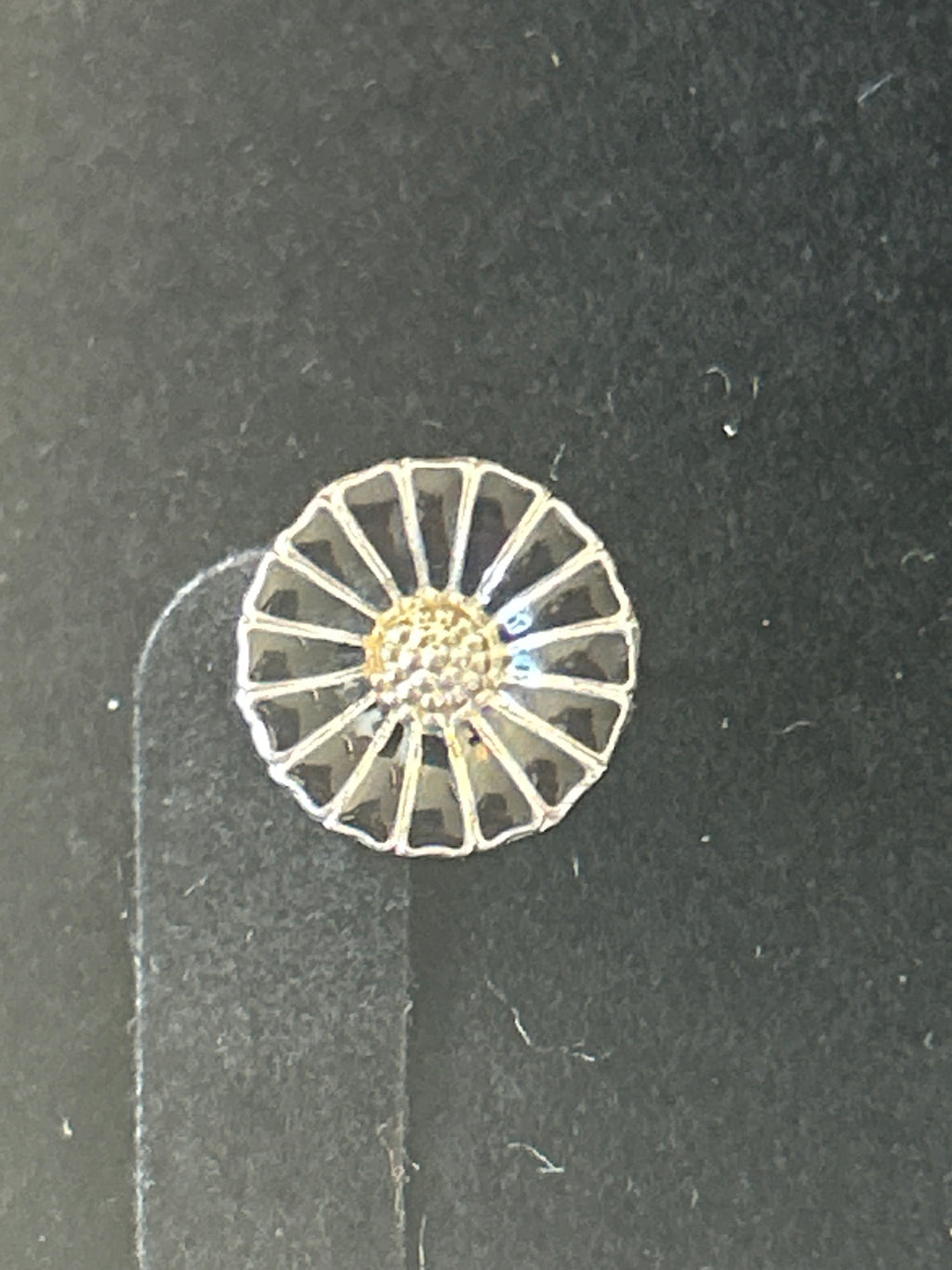 Georg Jensen Daisy smykkesæt – sorte margueritter, halskæde og ørestikker