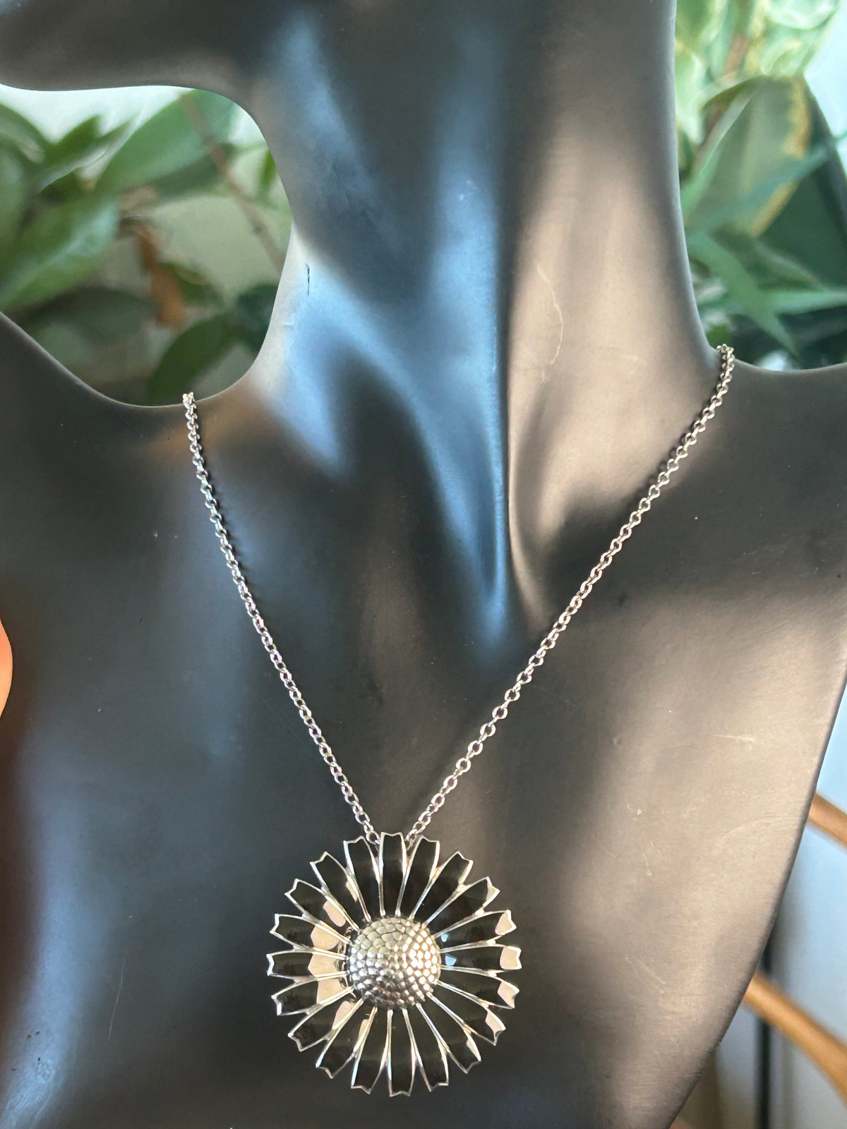 Georg Jensen halskæde med kombineret broche/vedhæng – sterlingsølv
