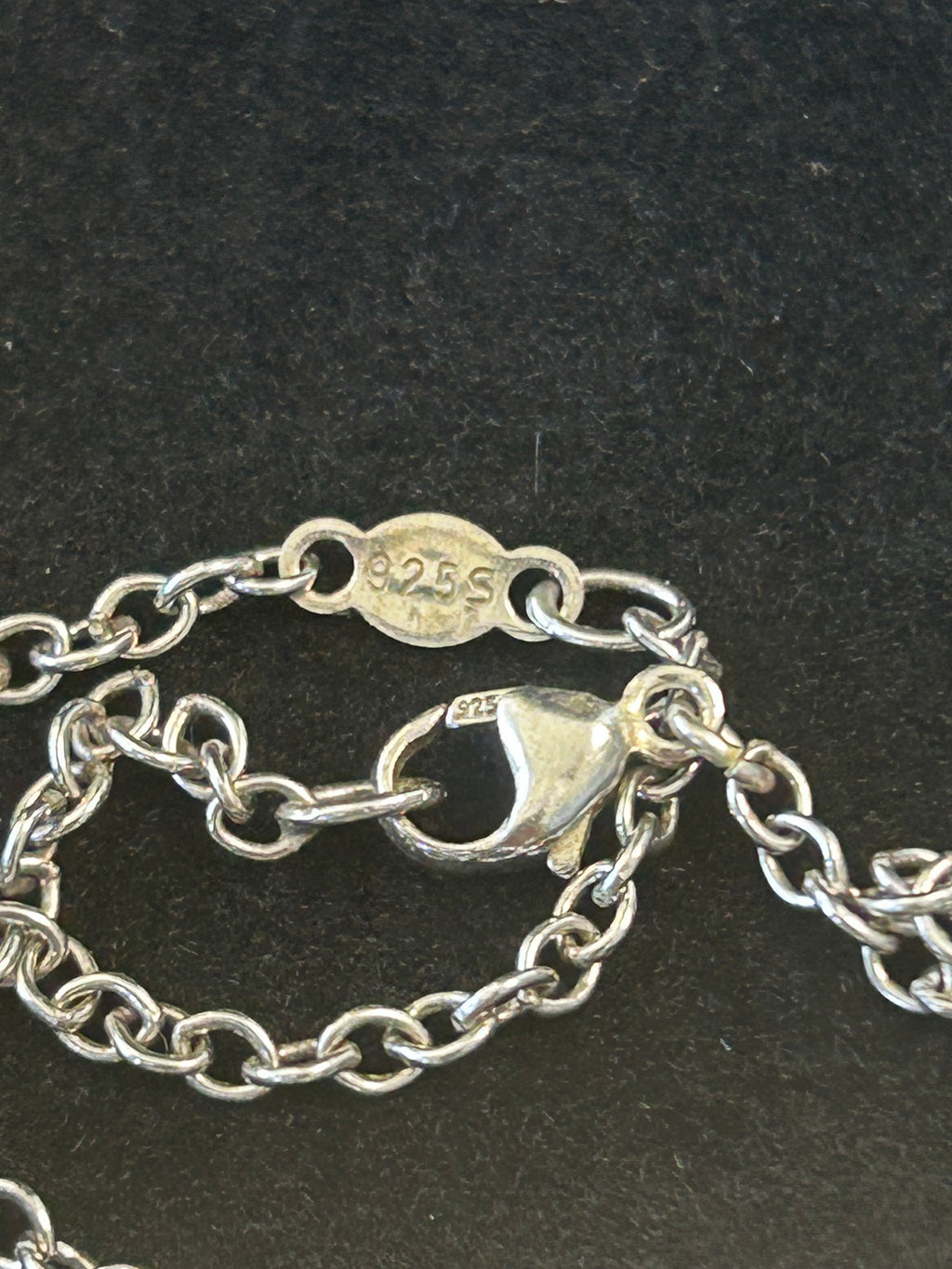 Georg Jensen halskæde med kombineret broche/vedhæng – sterlingsølv