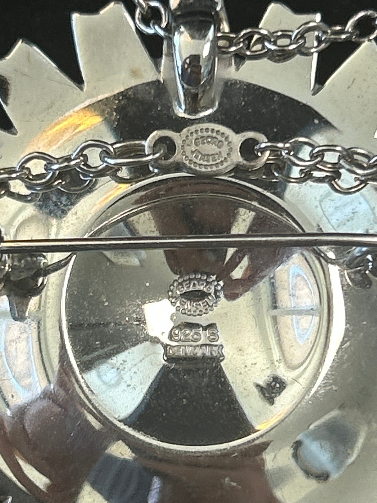 Georg Jensen halskæde med kombineret broche/vedhæng – sterlingsølv