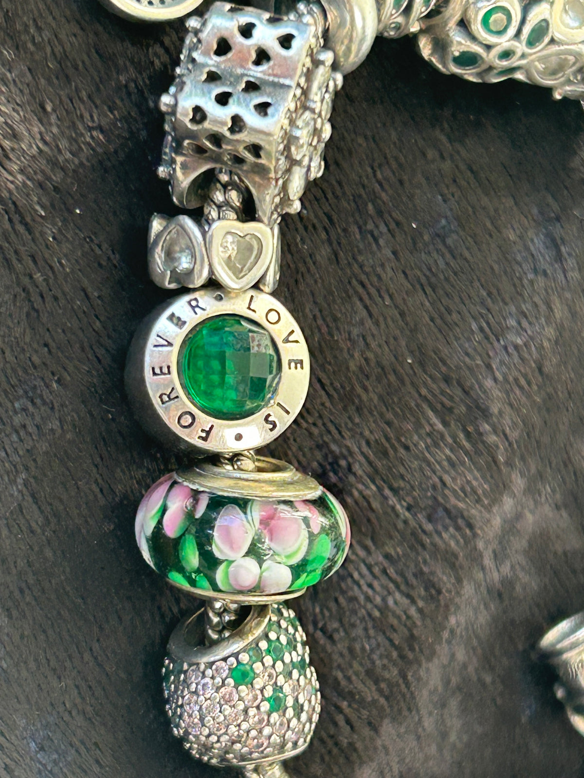 Pandora sølvarmbånd med 15 charms – ALE 925