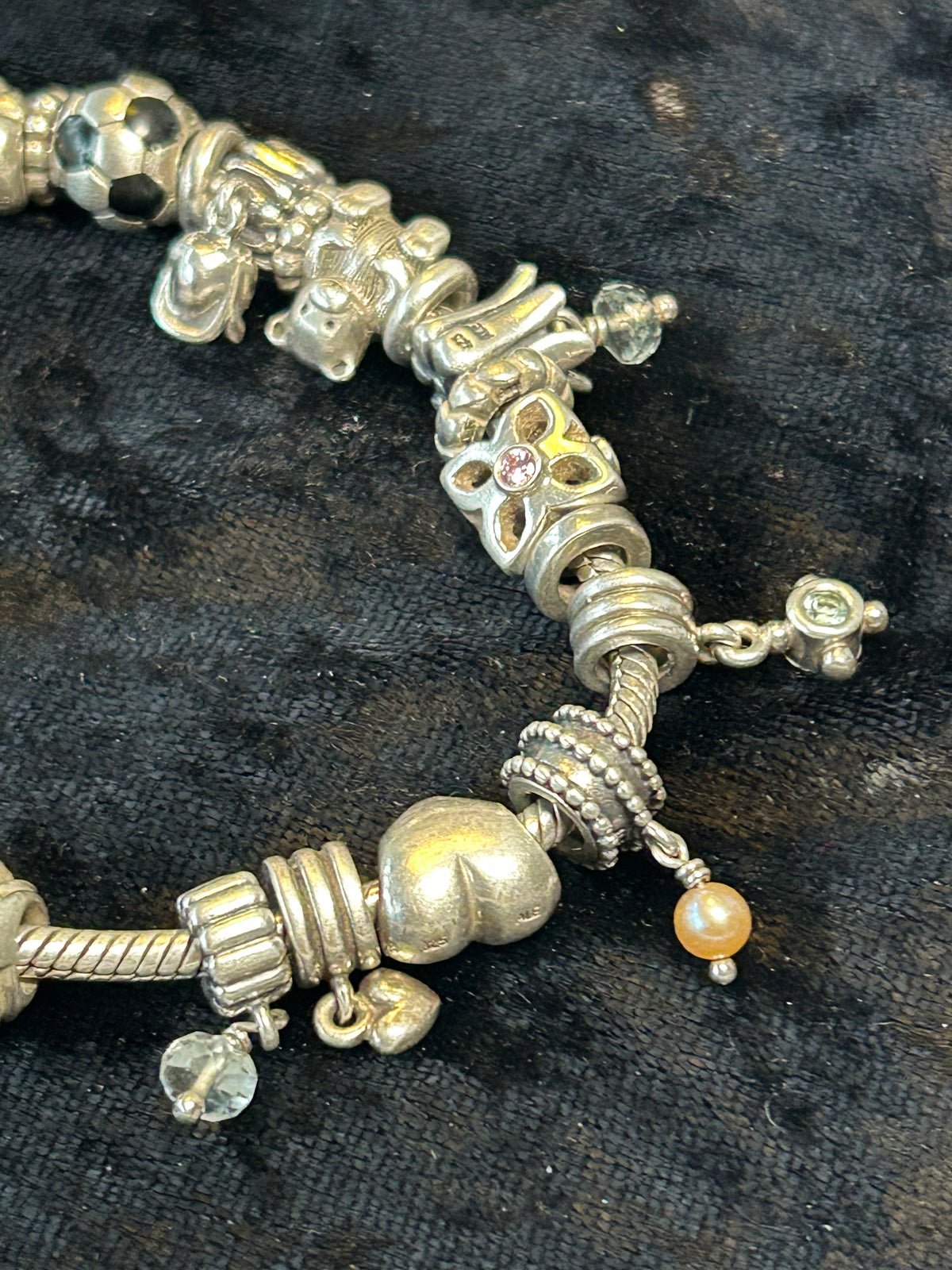 Pandora sølvarmbånd med 25 charms – ALE 925, 68 g