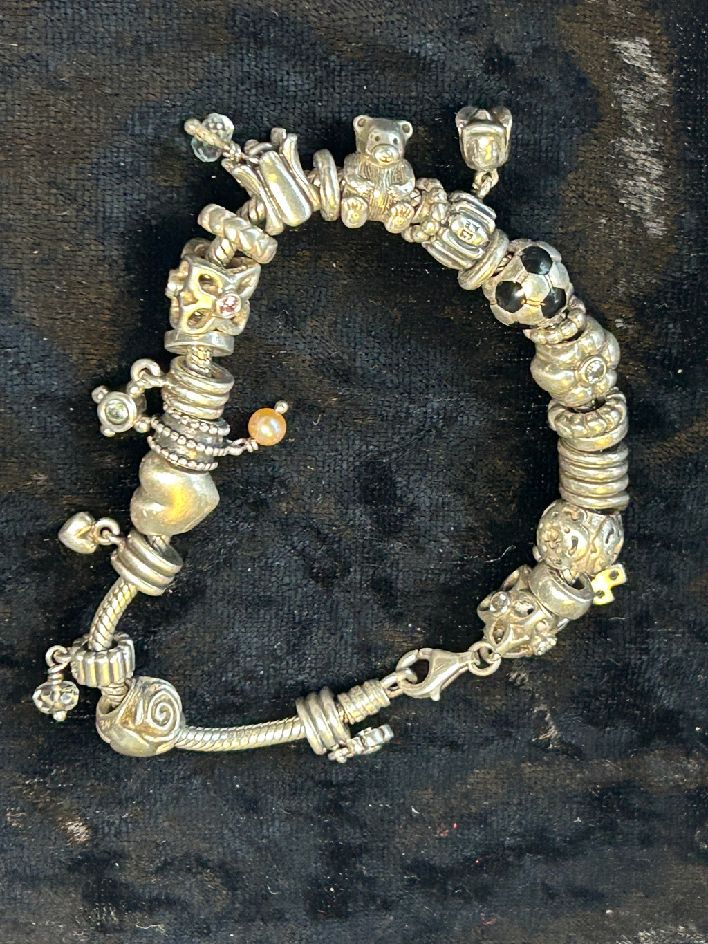 Pandora sølvarmbånd med 25 charms – ALE 925, 68 g