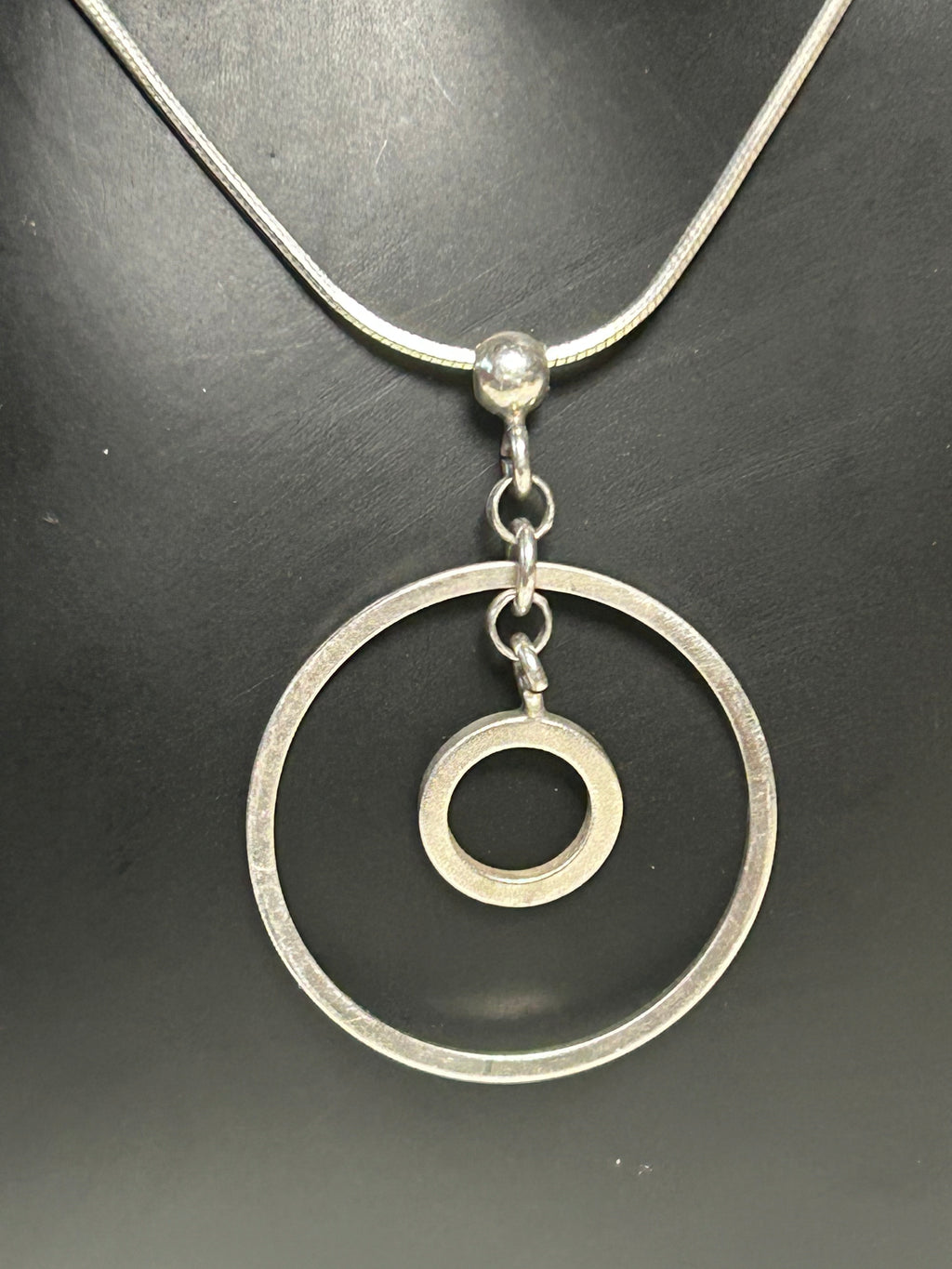 Sølvhalskæde med cirkelvedhæng – GHA 925S, 40 cm