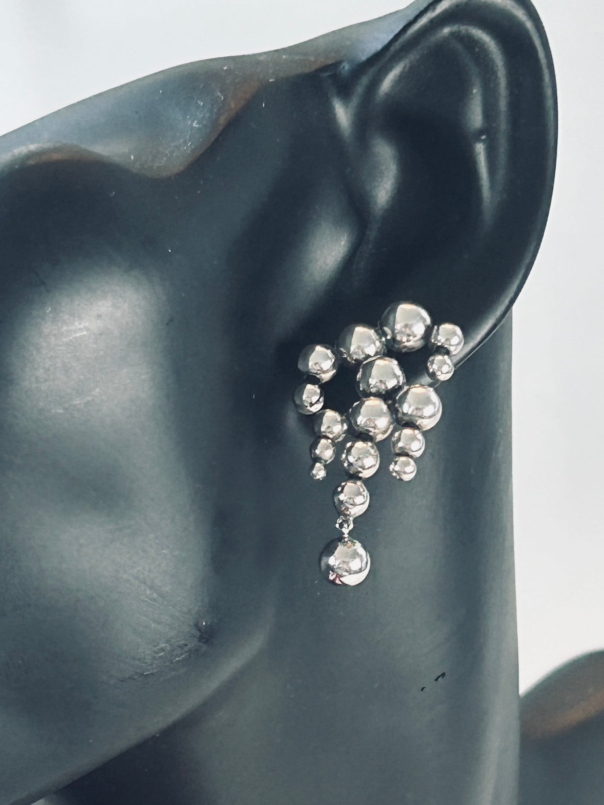 1 stk. Georg Jensen Moonlight Grapes Large Chandelier ørering – sterling sølv – ca. 37 mm